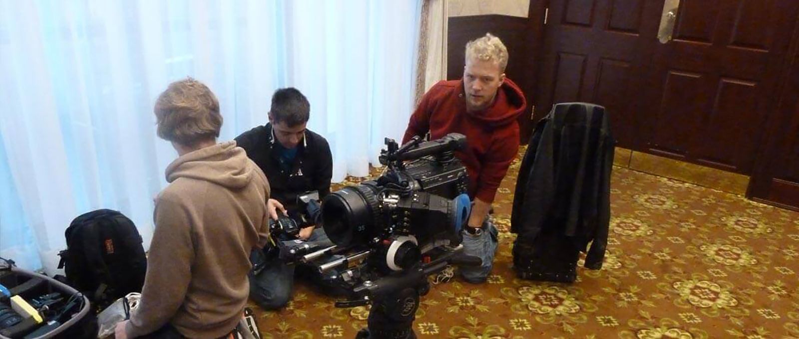 Georg Zengerlin, Michele Gentile and Aljoscha Haupt shooting a Conference of Martin Armstrong in Princeton, USA